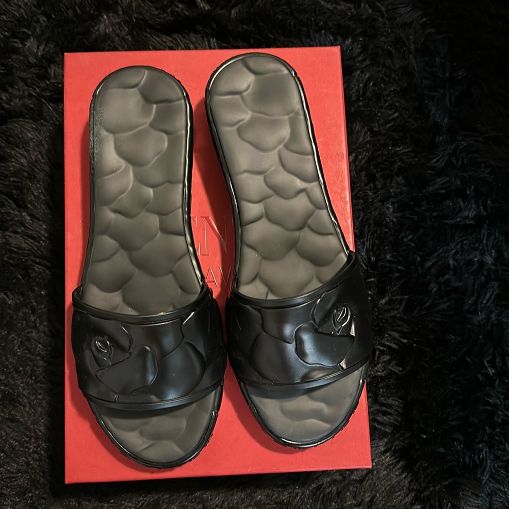 Valentino Jelly slides